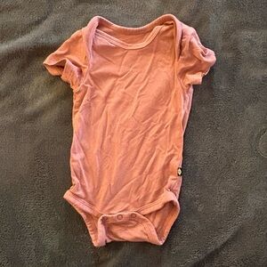 Kyte BABY Dusty Rose Bodysuit